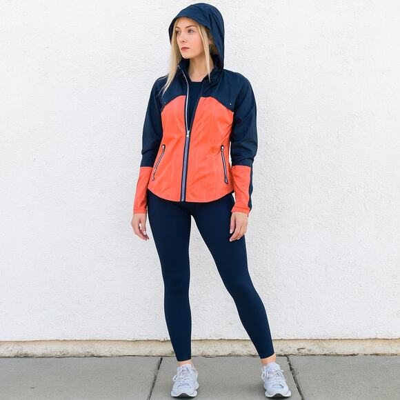Lululemon Run Get Up and Glow Jacket size 6 - Picture 1 of 3